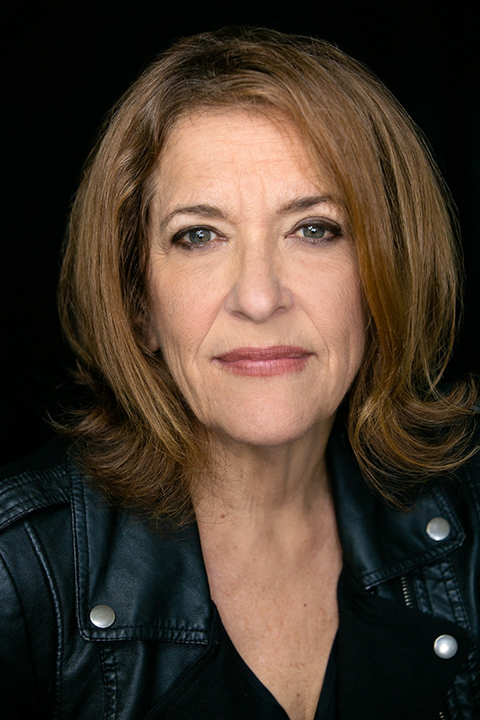 Lori Ada Jaroslow headshot