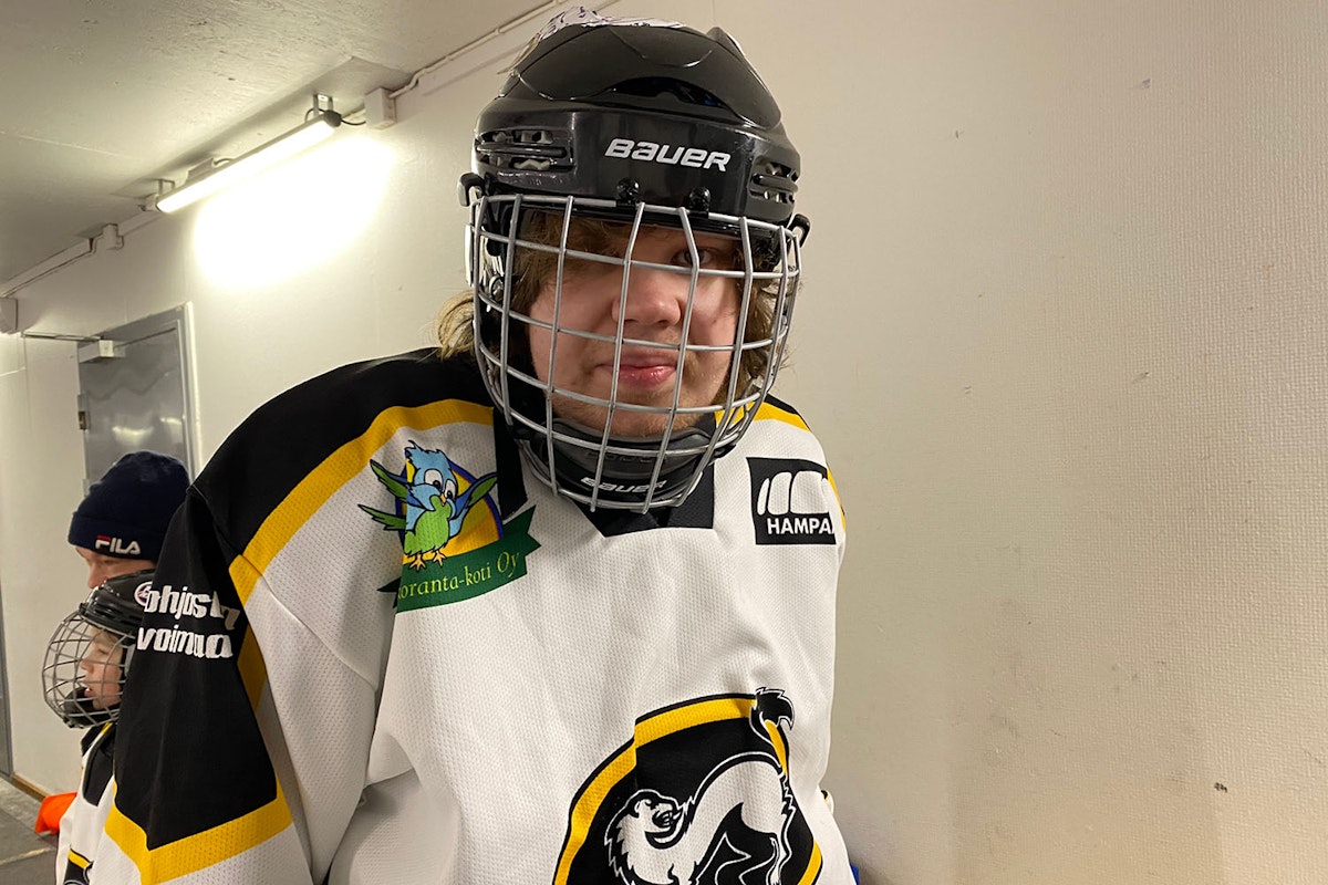 k-rppien-special-hockey-joukkueen-valmentaja-janne-k-yhk-j-kiekko