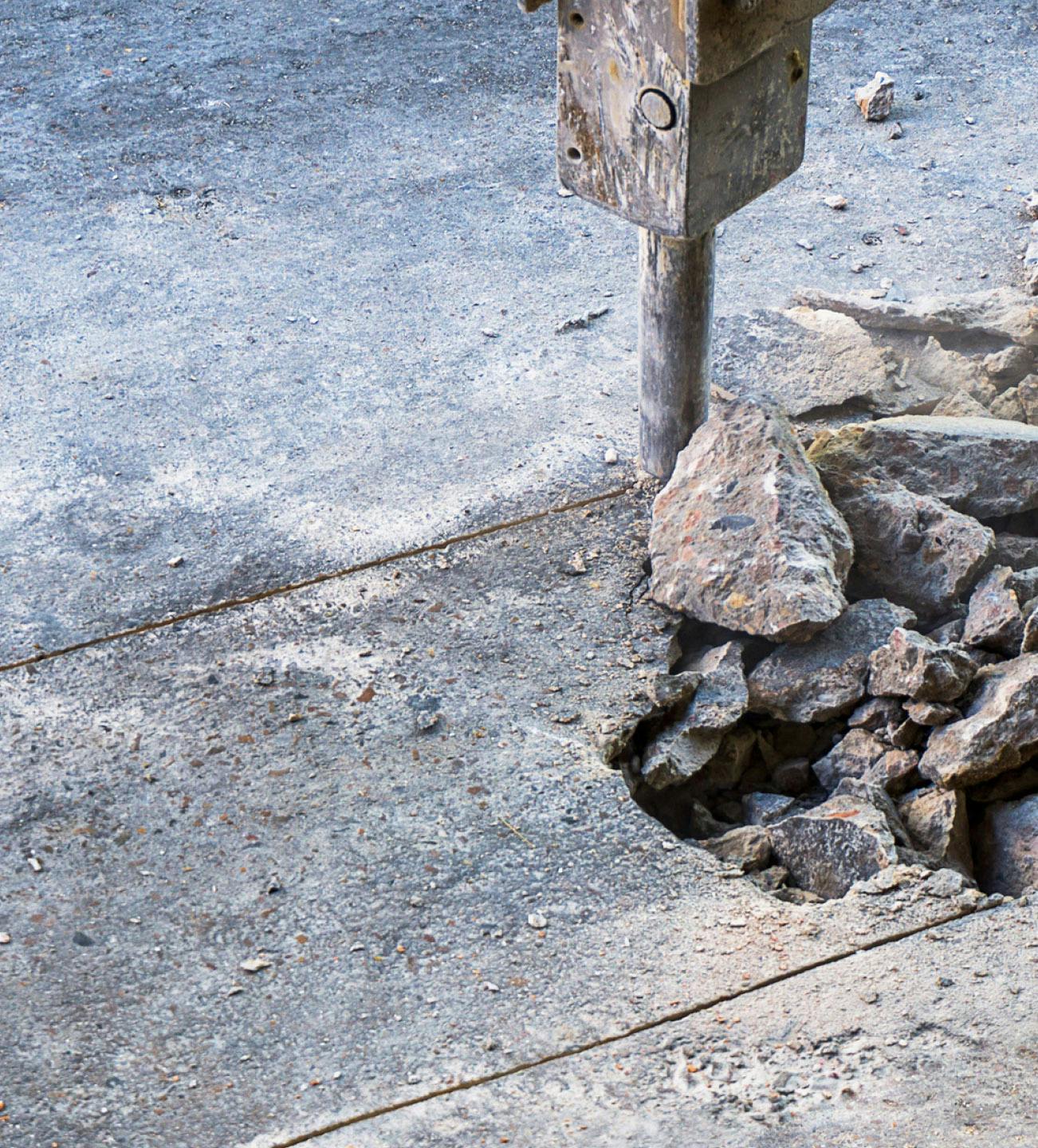 Drill in concrete