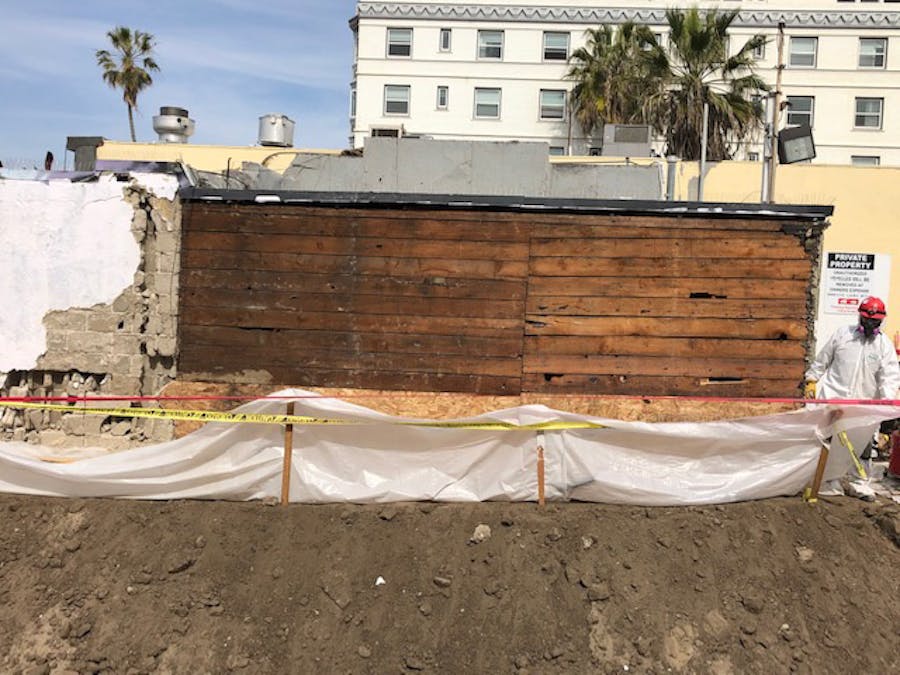 Venice Beach Lead Abatement and Stabilization