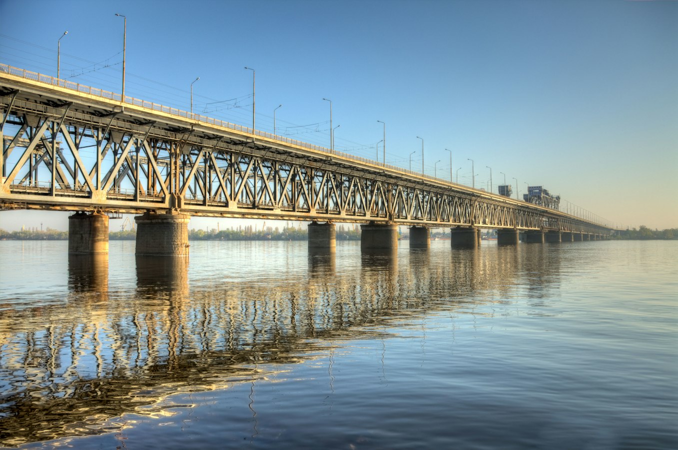 70 років капітального відновлення Амурського мосту