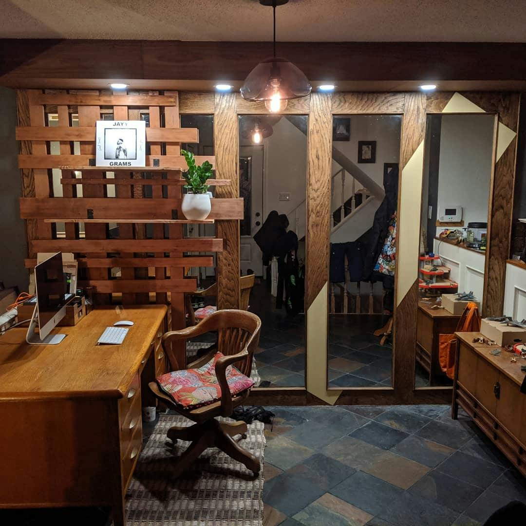 Shelf installed and project complete. Replaced pendant light with something more modern and added new plant as well. Light and shadow on shelf adds great texture to room.