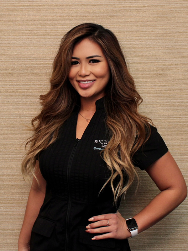 Anne Cruz