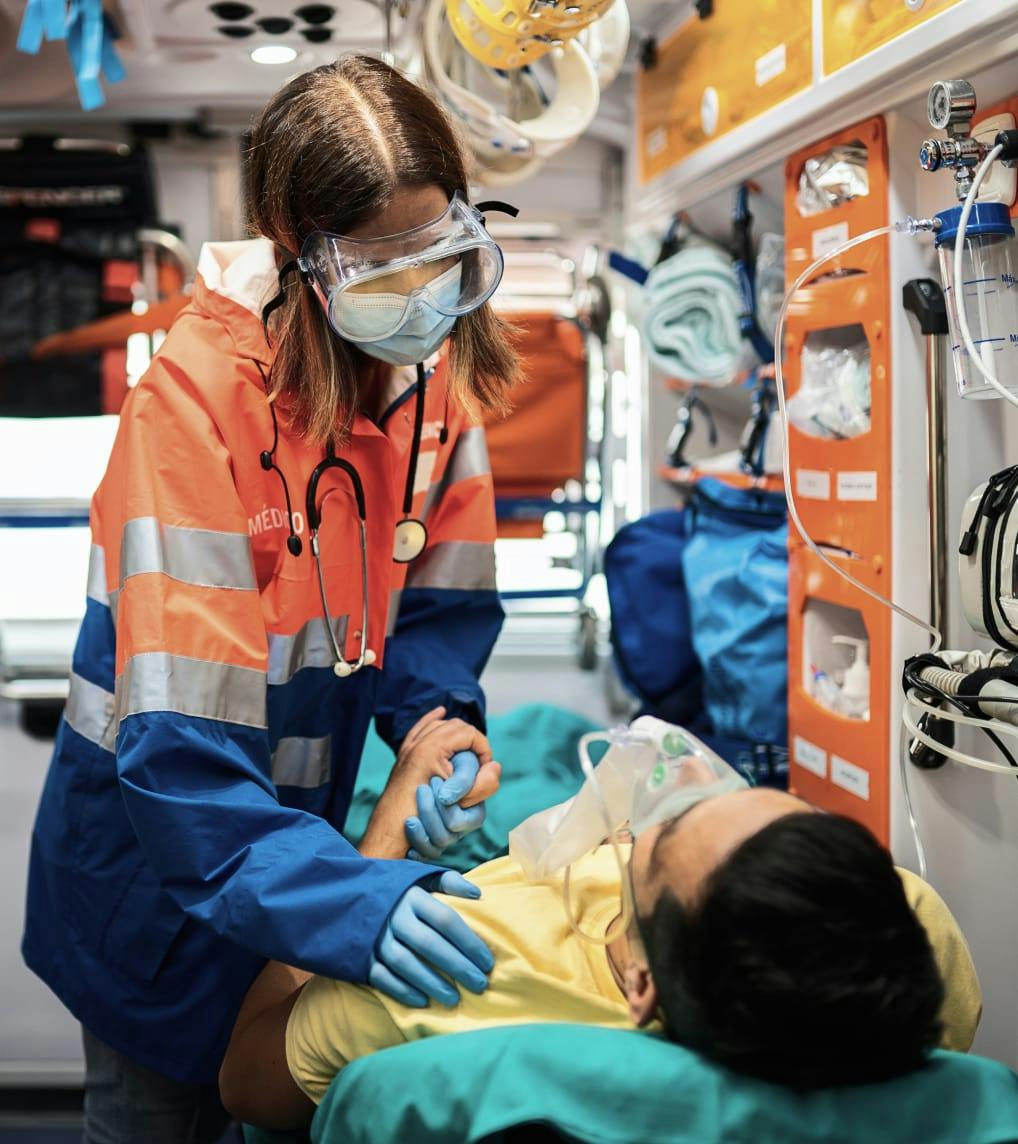 medic helping a patient