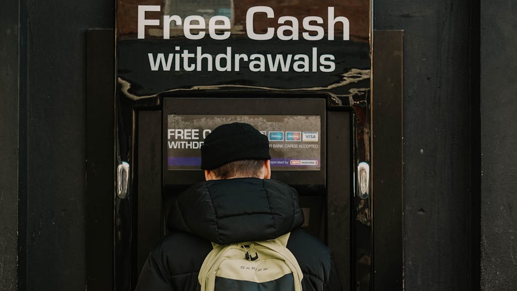 Cash in on no-fee ATMs