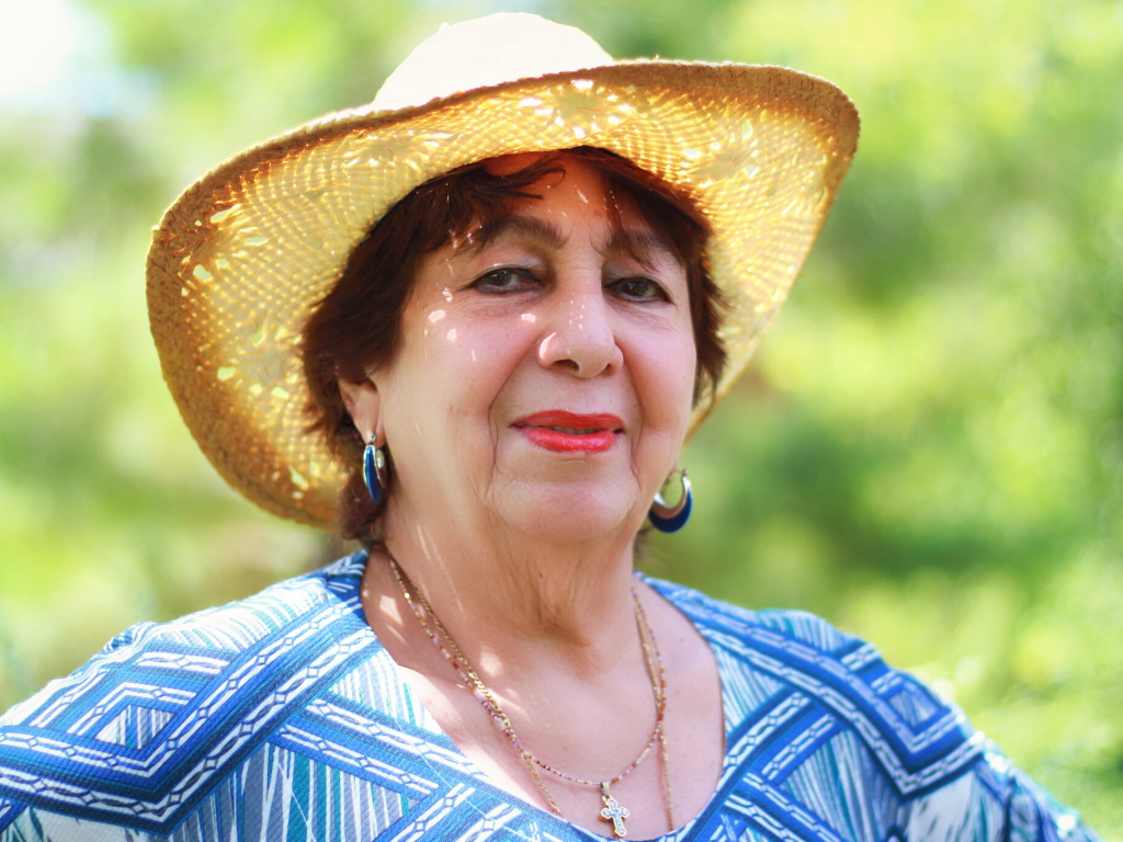 A todas las mujeres allá afuera, tomen las riendas de su dinero