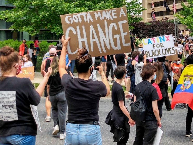 Can a Non-Citizen Protest in the US?