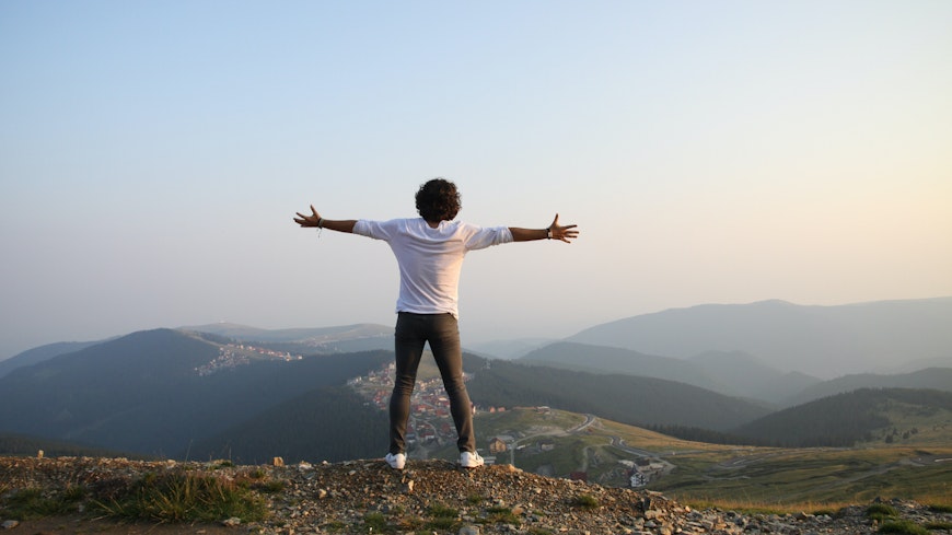 How Can I Build a Good Credit Score?