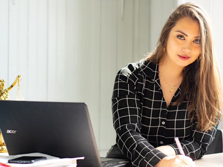 Guía definitiva para conseguir empleo en los EUA si eres migrante
