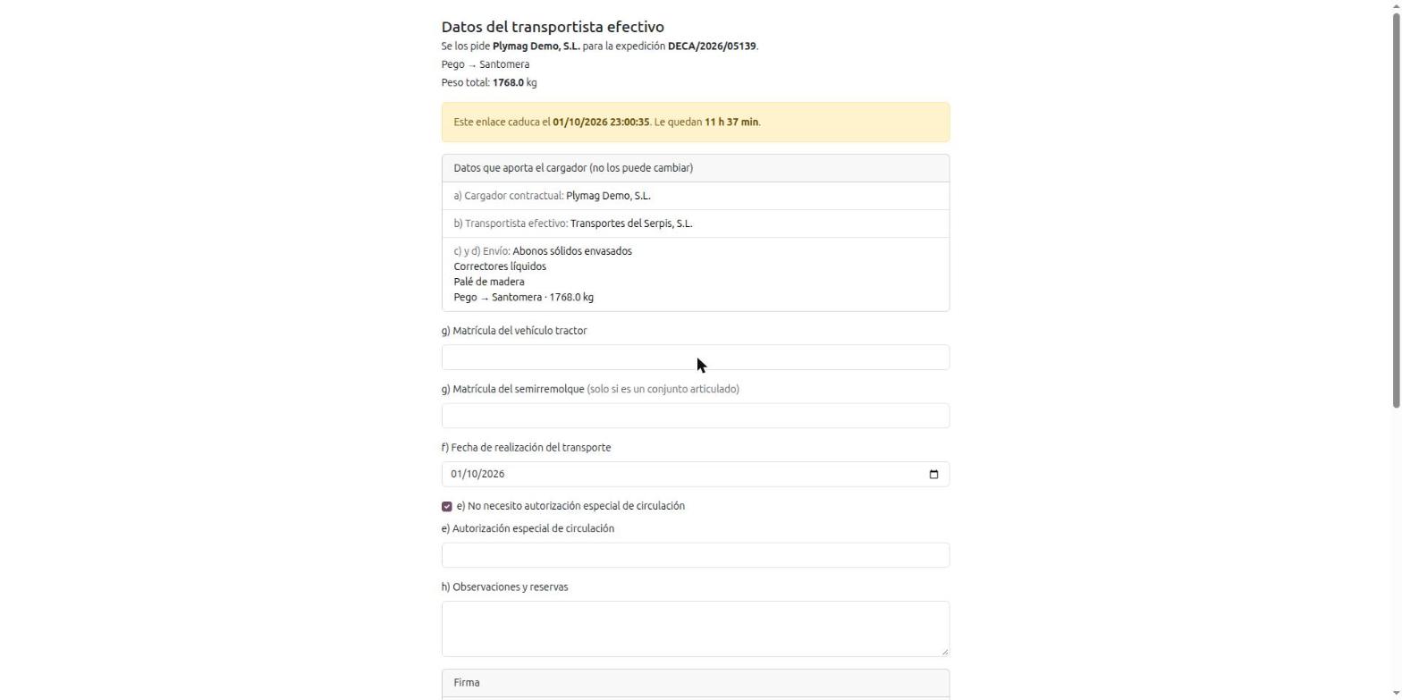 Formulario móvil del transportista efectivo con los datos del cargador bloqueados, campos de matrícula, fecha, autorización especial y observaciones, y aviso de caducidad del enlace