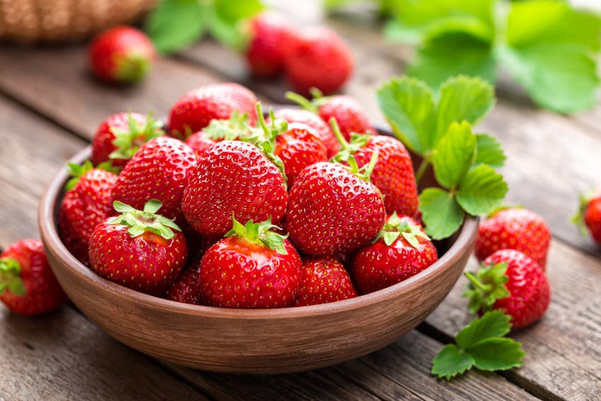 Foods that are good for your teeth - Strawberries