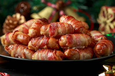 Everything to know about pigs in blankets