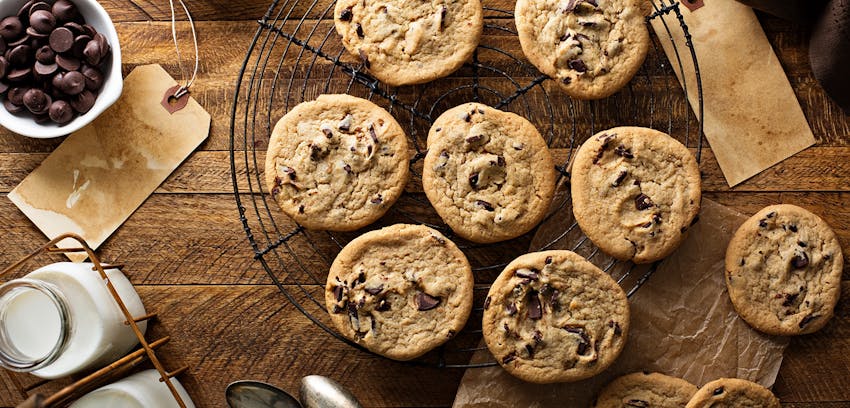 Best biscuits to keep in the kitchen - chocolate chip cookies