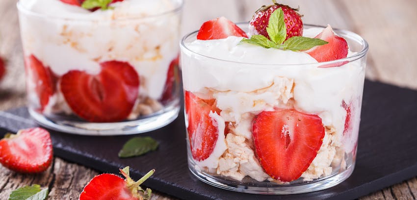 Easy summer desserts - Eton Mess