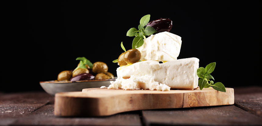 Good wine and cheese pairings - Feta cheese Good wine and cheese pairings - Feta cheese