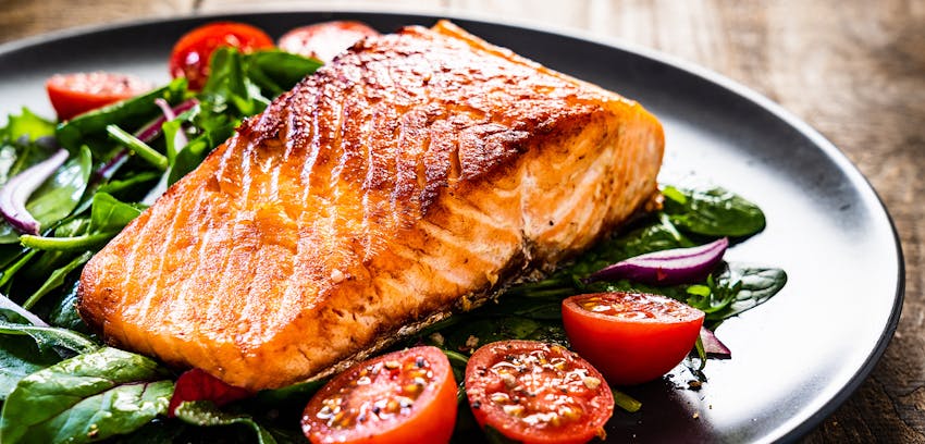 Food Safety Cheat Sheet: Fish and Shellfish Guidance  - cooked salmon