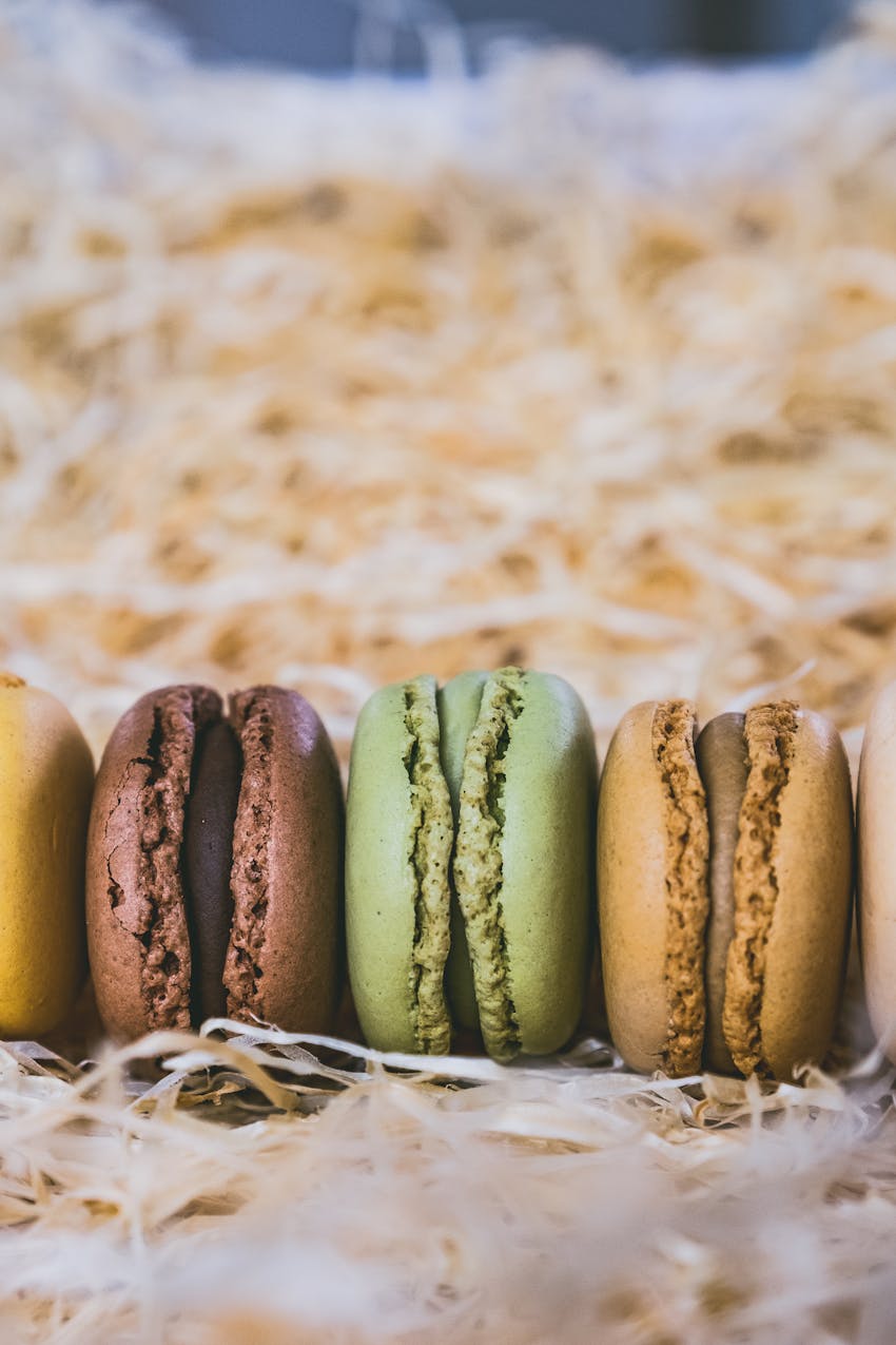 The different types of Tree Nut - Macarons containing Almond