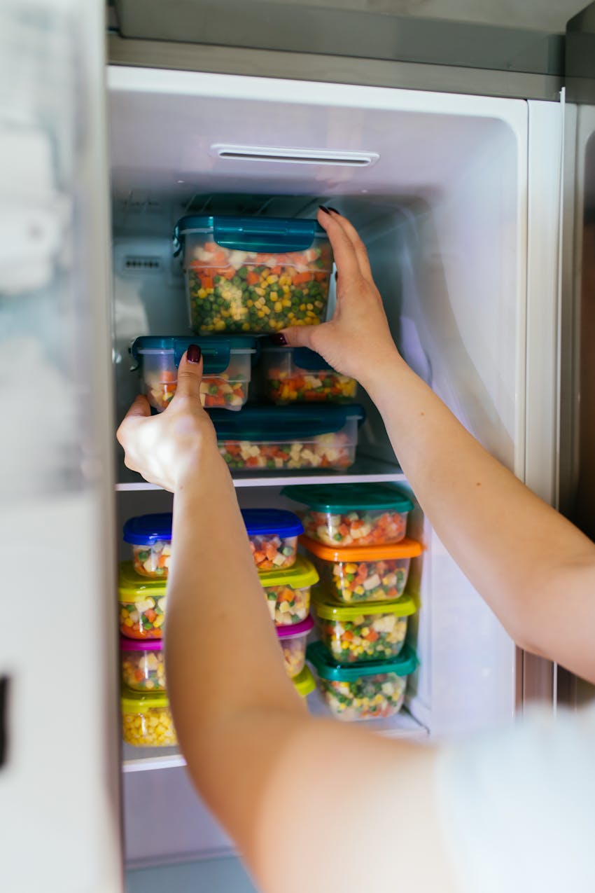 Food Safety Cheat Sheet: Cooking - food in fridge