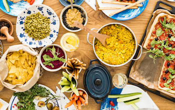 What’s the difference between vegetarian and vegan? What’s the difference between vegetarian and vegan?