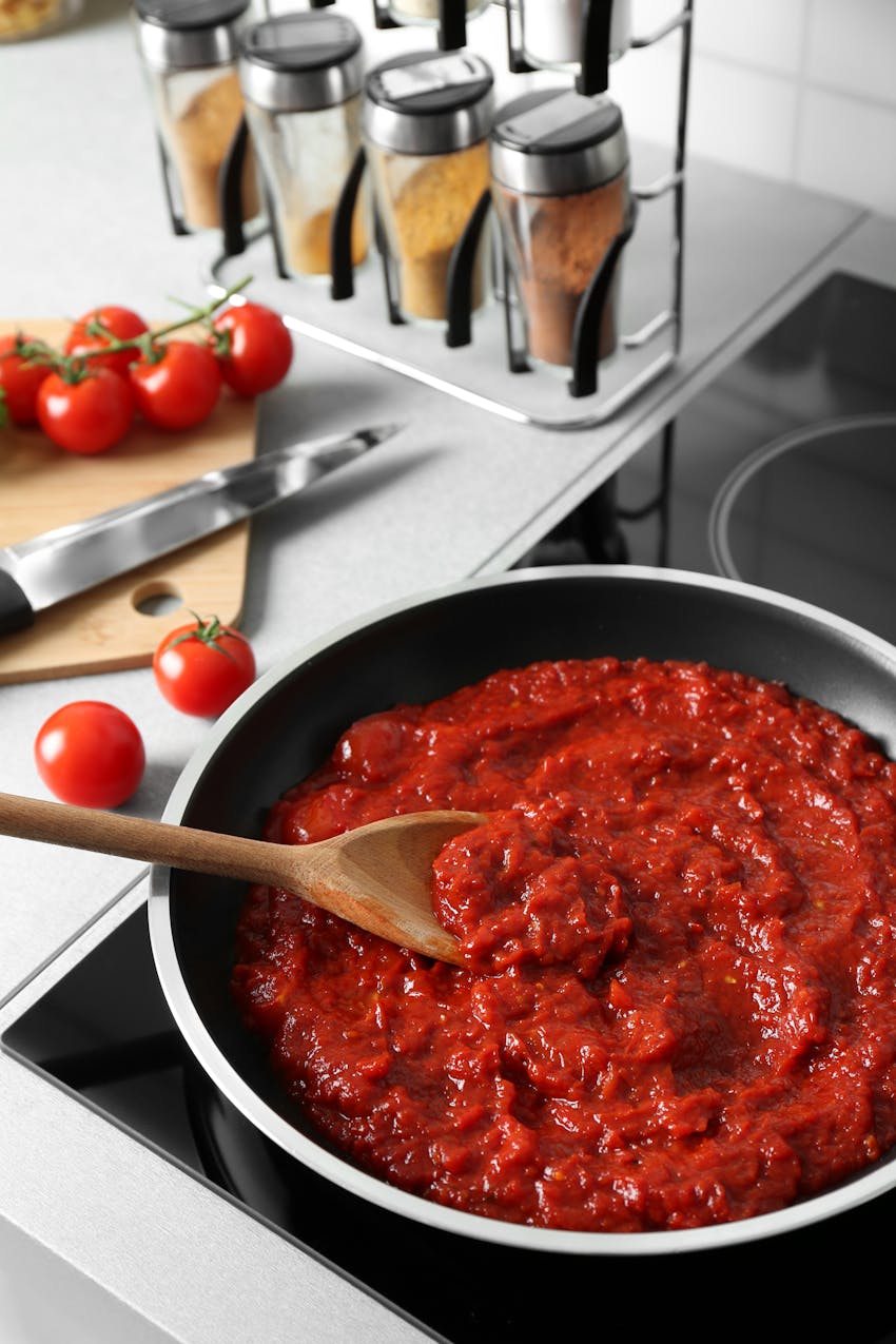 Cooking for diabetics - tomato-based sauces