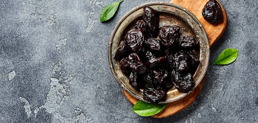 The best food and drinks for sleep - Prunes