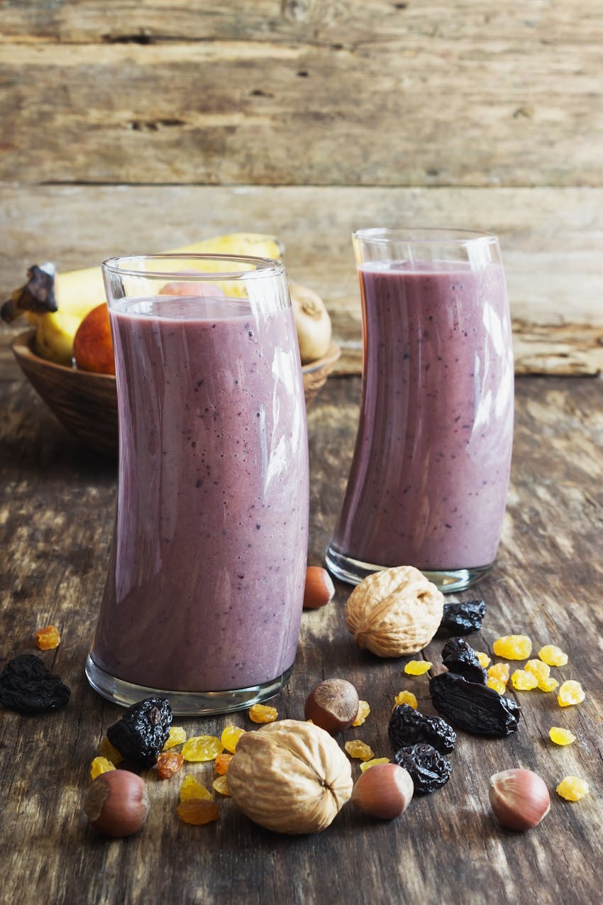 The best food and drinks for sleep -Prunes in smoothie