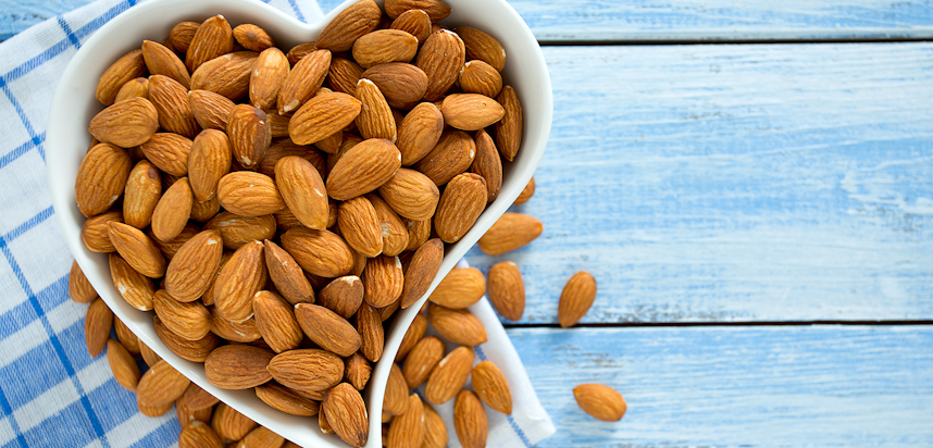 The best food and drinks for sleep - Almonds