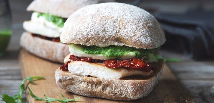 Best summer sandwiches - Chicken and pesto sandwich