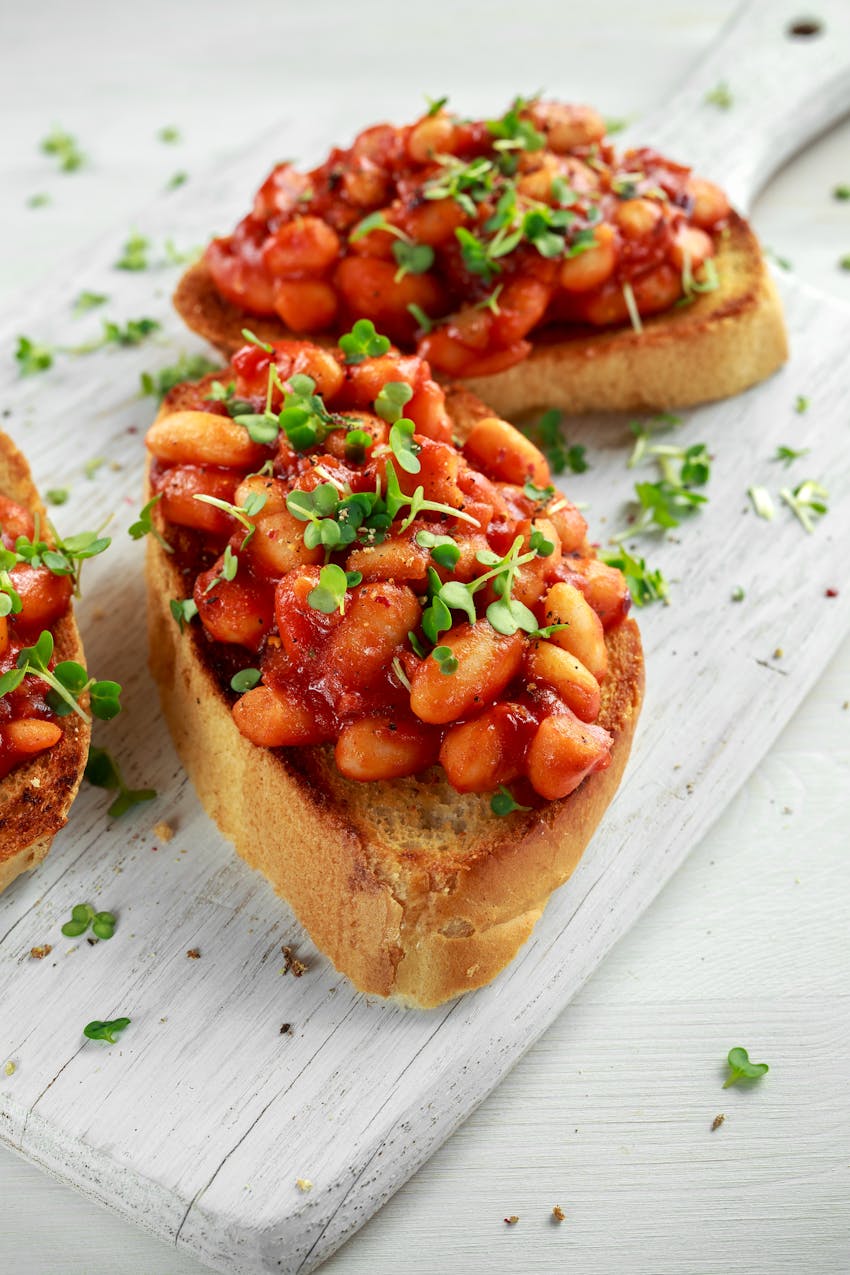 Are there allergens in baked beans?  Beans on toast