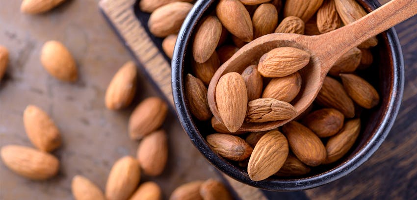 Best foods for fatigue - Almonds