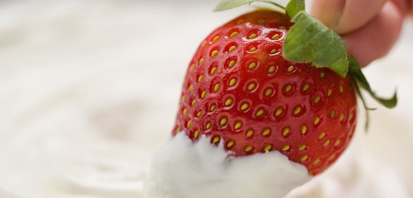 What to get someone who doesn’t like chocolate for Valentine’s Day - Yoghurt-dipped strawberries