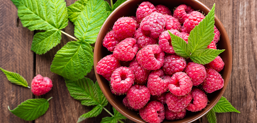 Summer seasonal foods in the UK  - raspberries