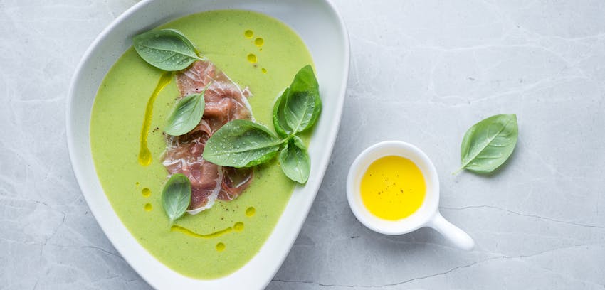 Easy summer soups - Pea and mint soup