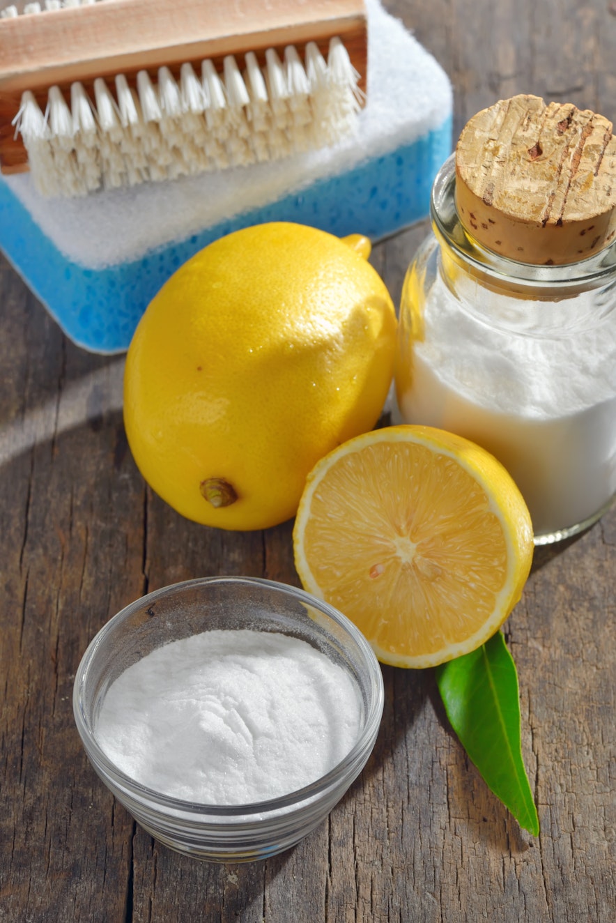 The best uses for lemon juice - lemon cleaning solution