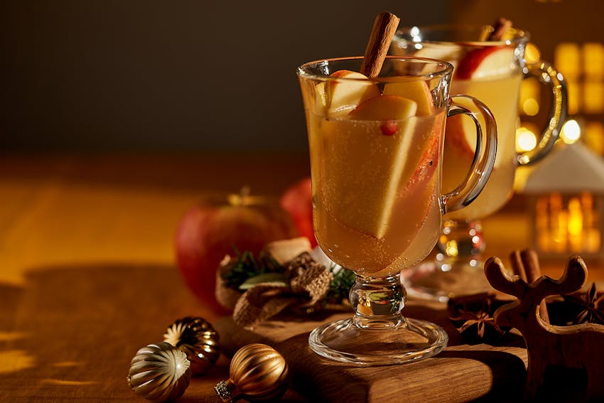 Best autumn drinks - hot toddy