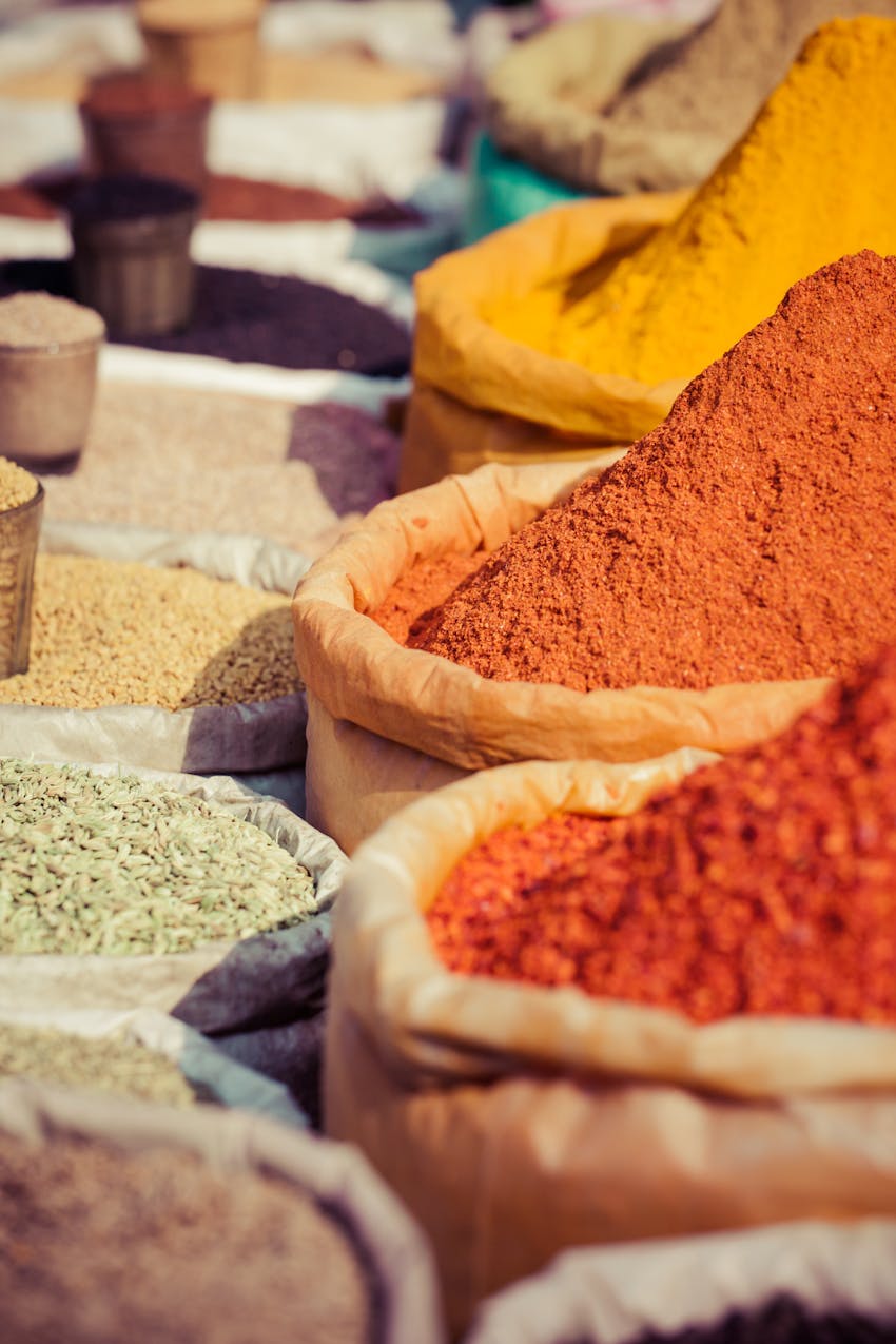 Best autumn drinks - spiced apple tea spices