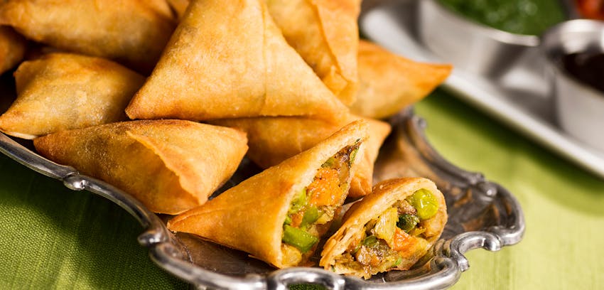 Best curry side dishes - samosas
