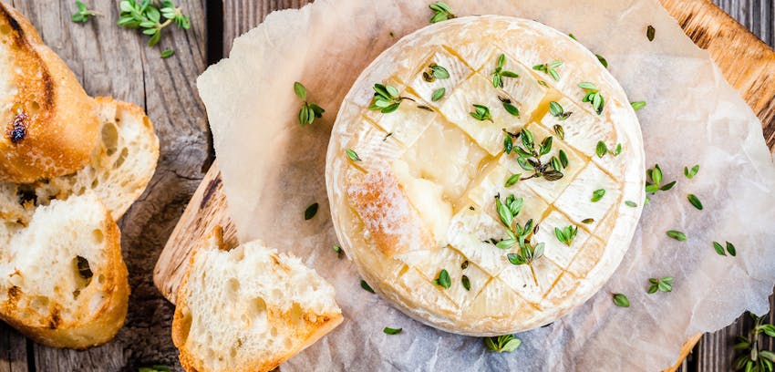 Title: Best Christmas dinner starters - baked camembert and sourdough