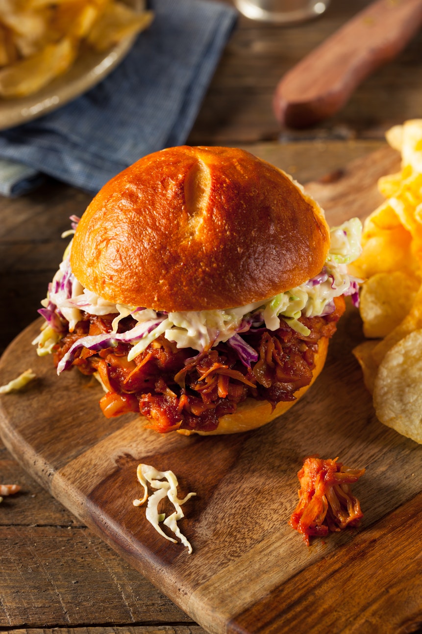 Our ultimate vegan swaps food list - jackfruit pulled pork Our ultimate vegan swaps food list - jackfruit pulled pork