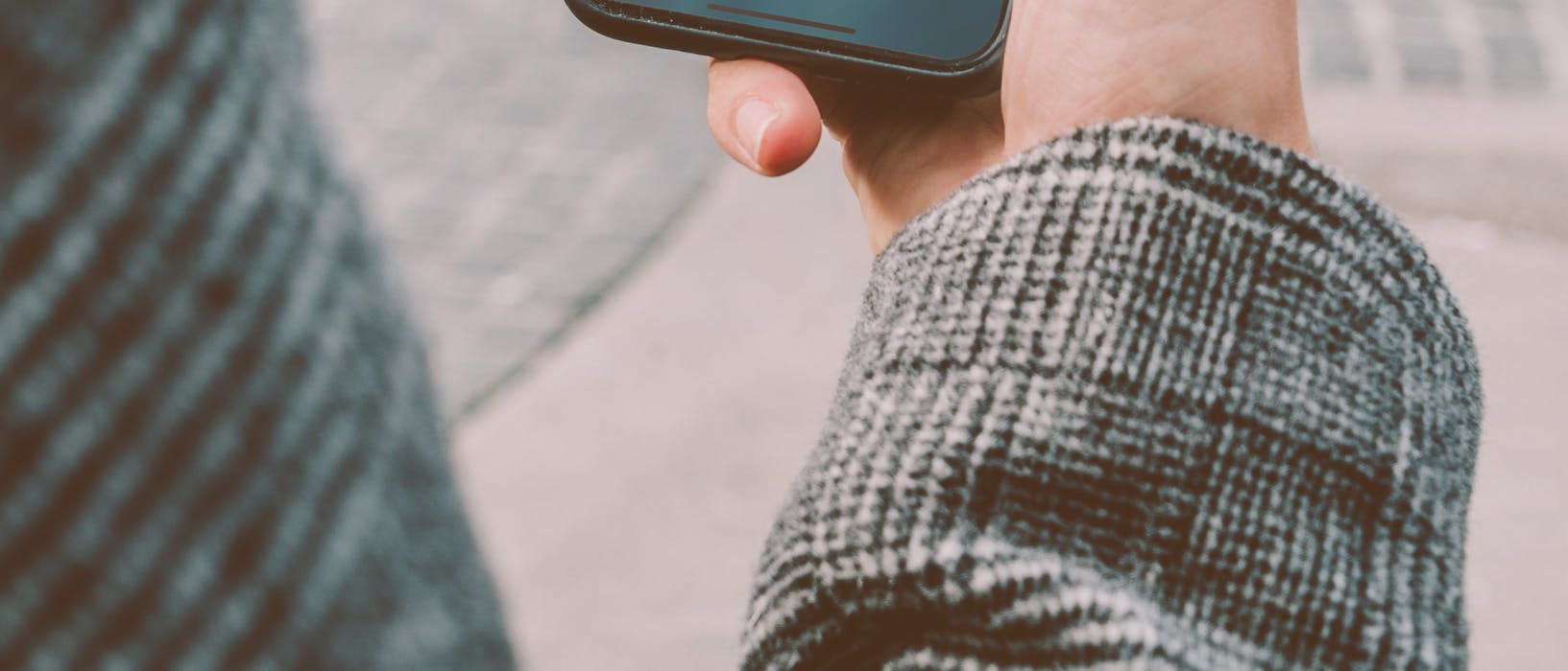 Getting rich with push notifications