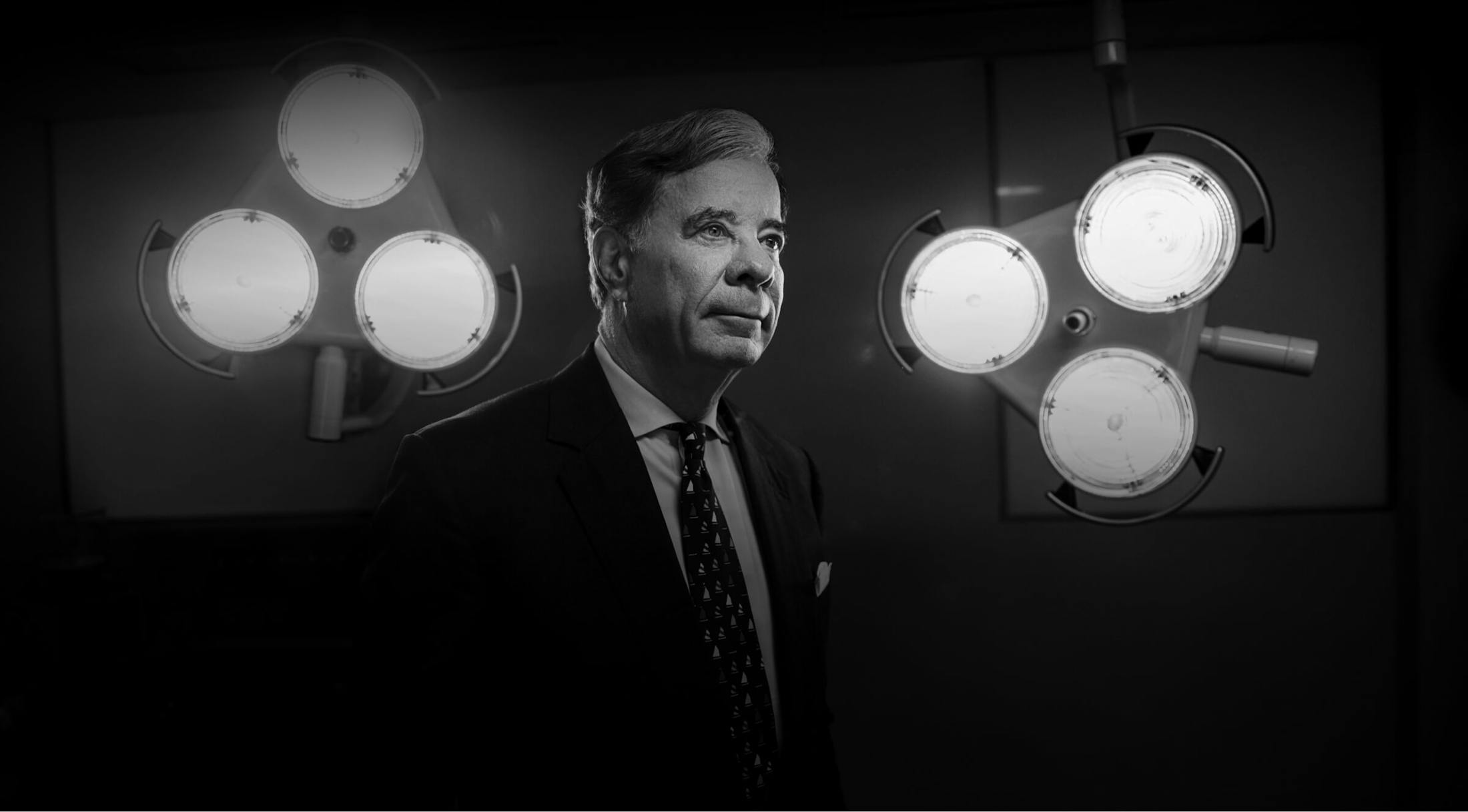 Image of top plastic surgeon, Dr. Antell