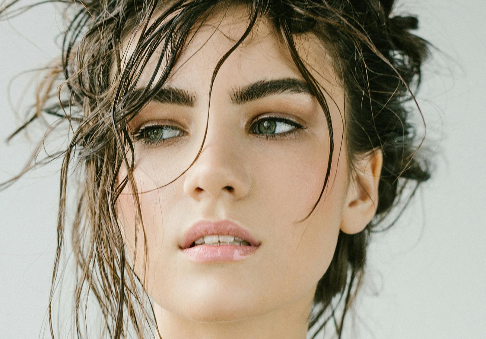 Attractive young woman with full lips.