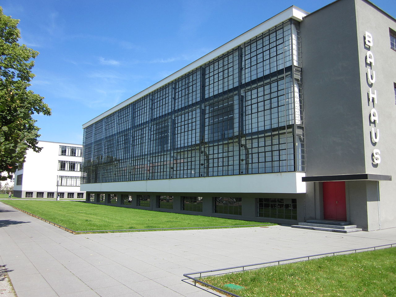 Discovering the Bauhaus