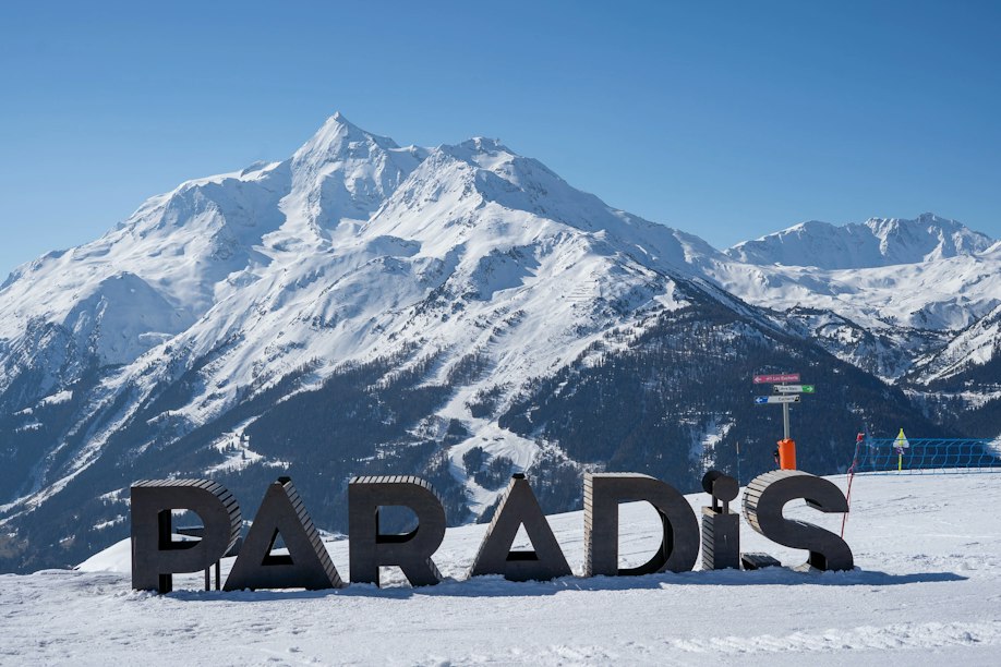 Restaurant PARADiS