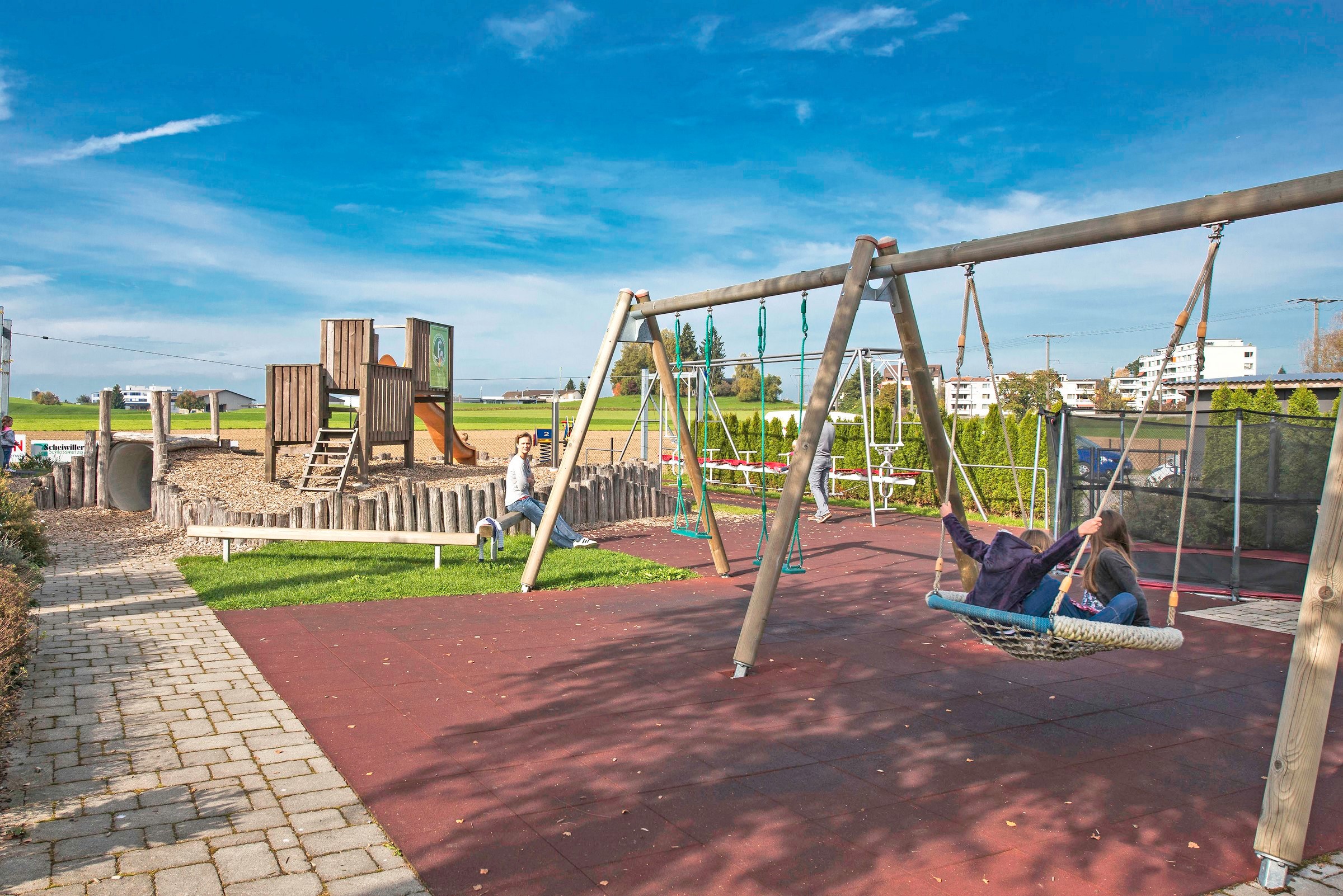 spielplatz_dsc5158_low.jpg