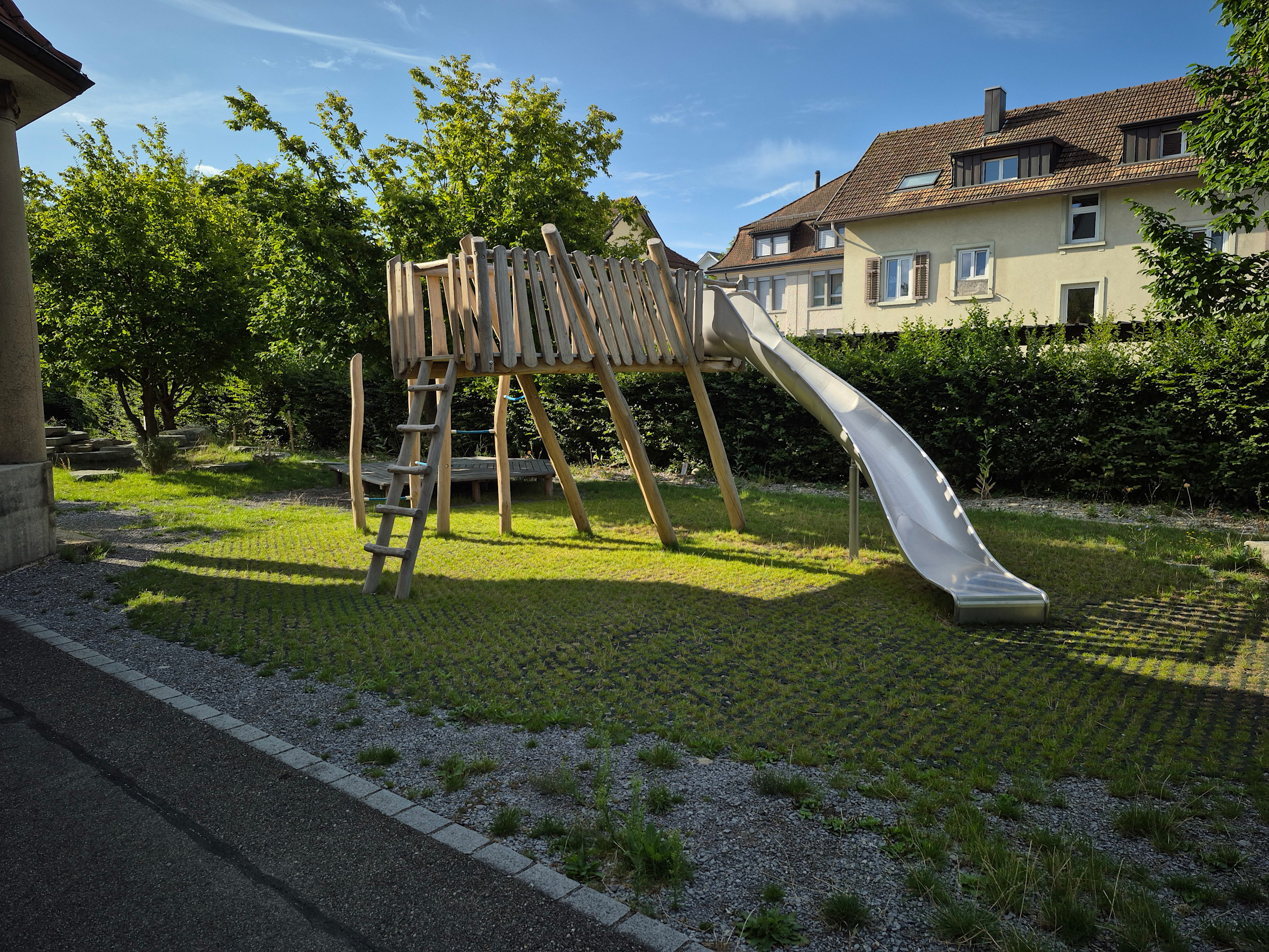 spielplatz-schulanlage-kirchstrasse_4.jpg