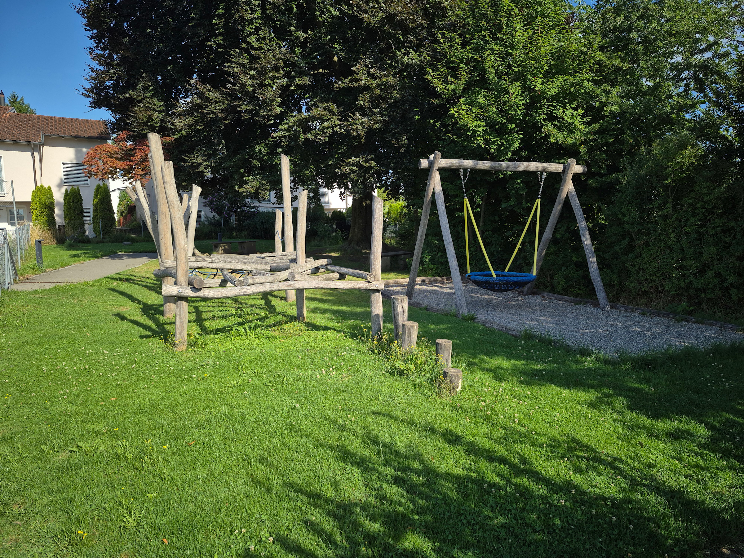 spielplatz-schulanlage-hemmerswil_2.jpg