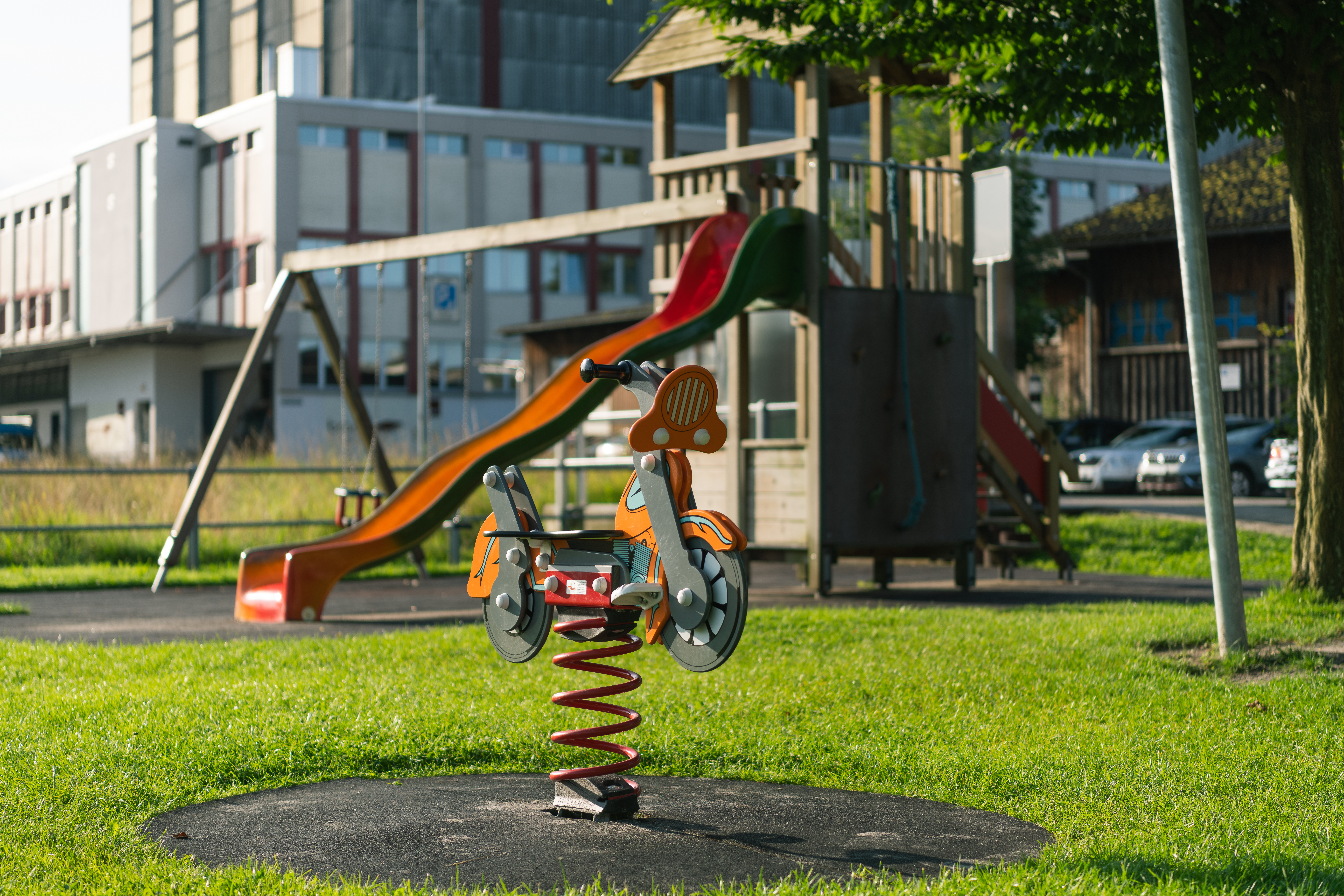 ruedi_photographics_gossau_spielplatz_mooswies_8.jpg