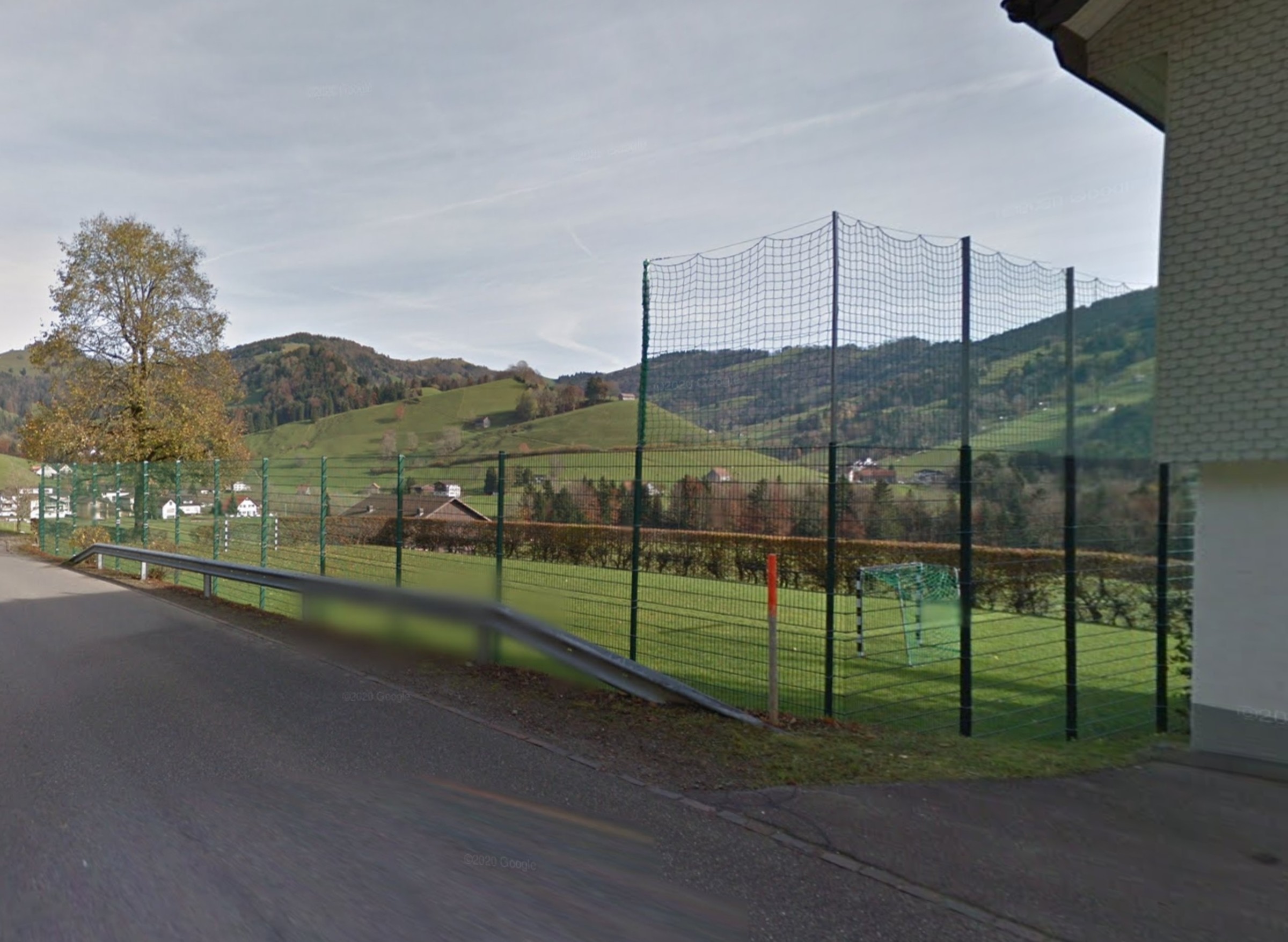 sportplatz_hintergoldingen_googlemaps_2014_02.jpg