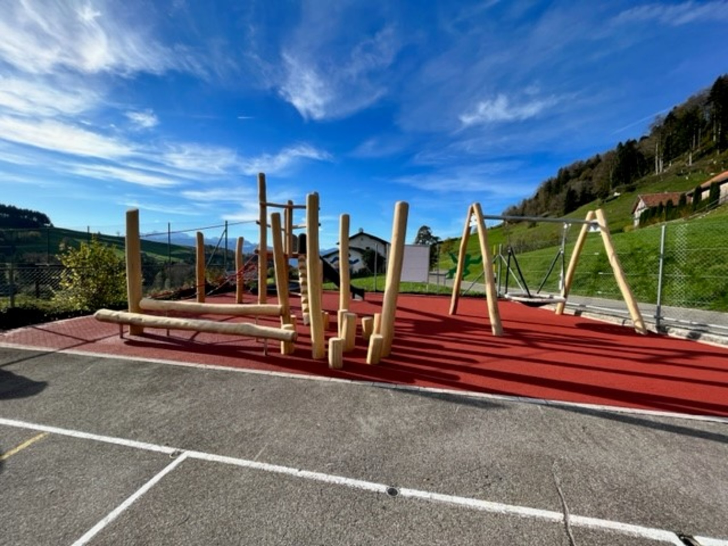 spielplatz_schulhauswalde_2022_3.jpg